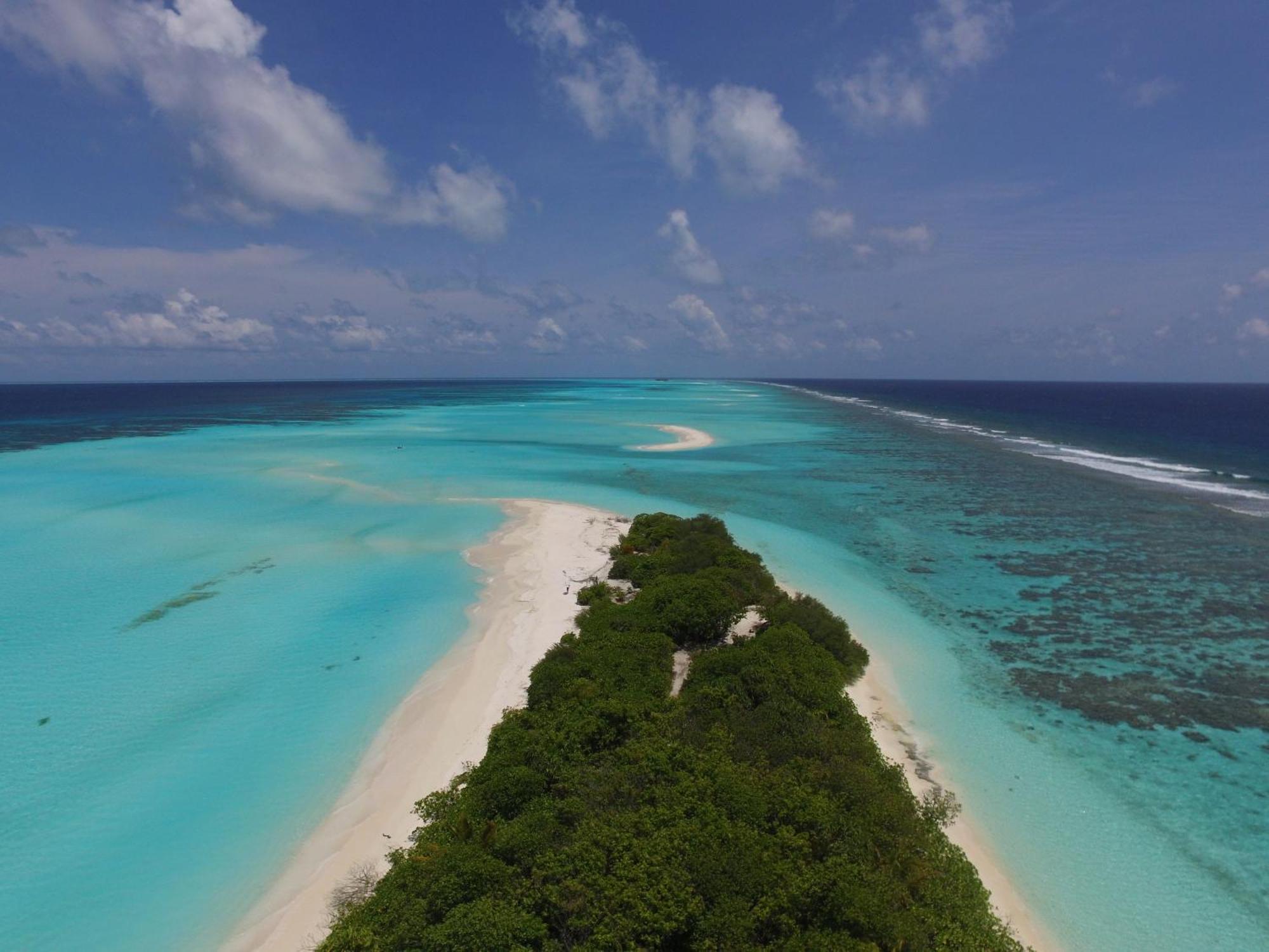 Azoush Tourist Guesthouse Isla Isla Fulhadhoo Exterior foto
